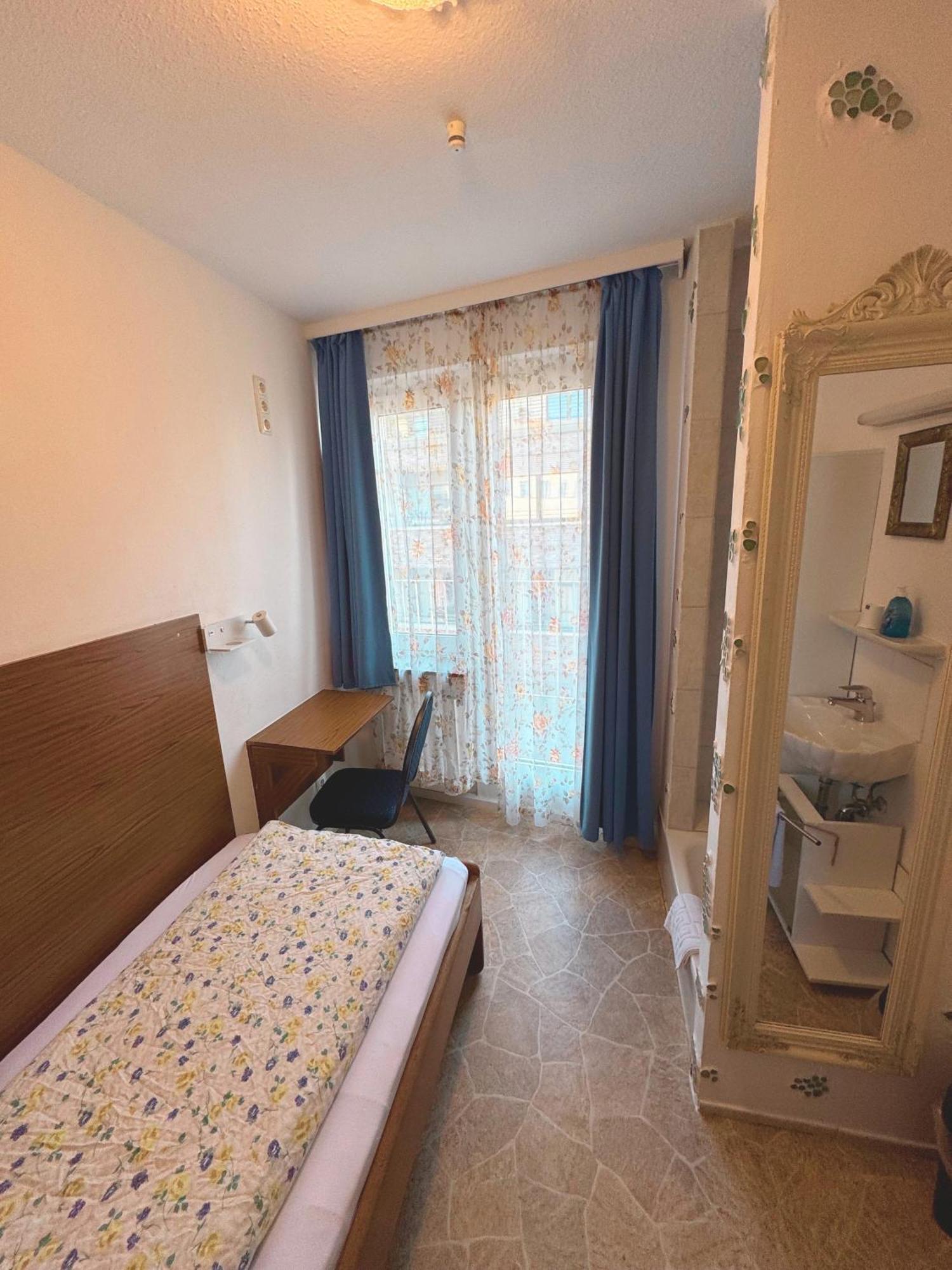 Hostel Heinzelmaennchen Köln Kültér fotó