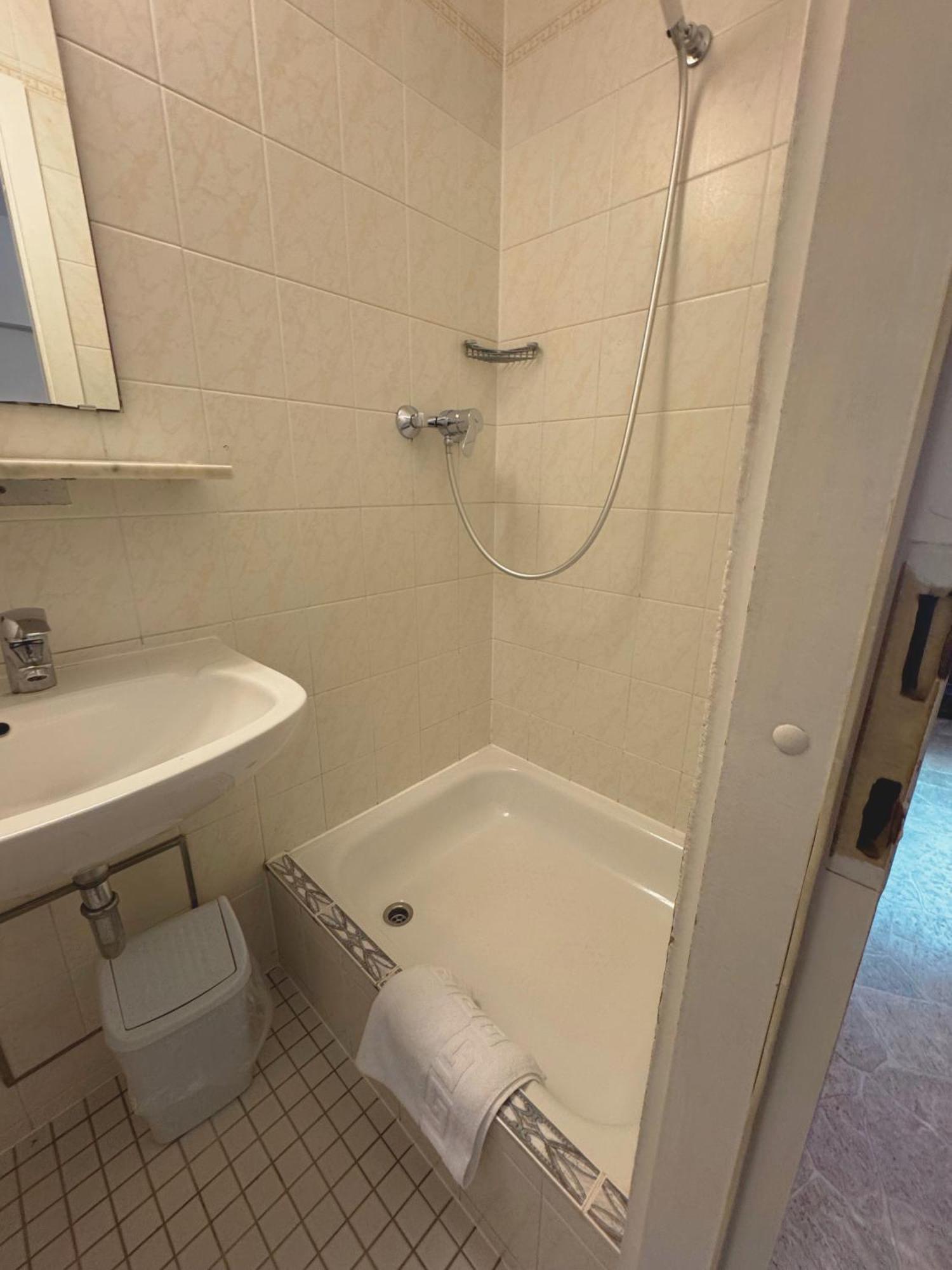 Hostel Heinzelmaennchen Köln Kültér fotó