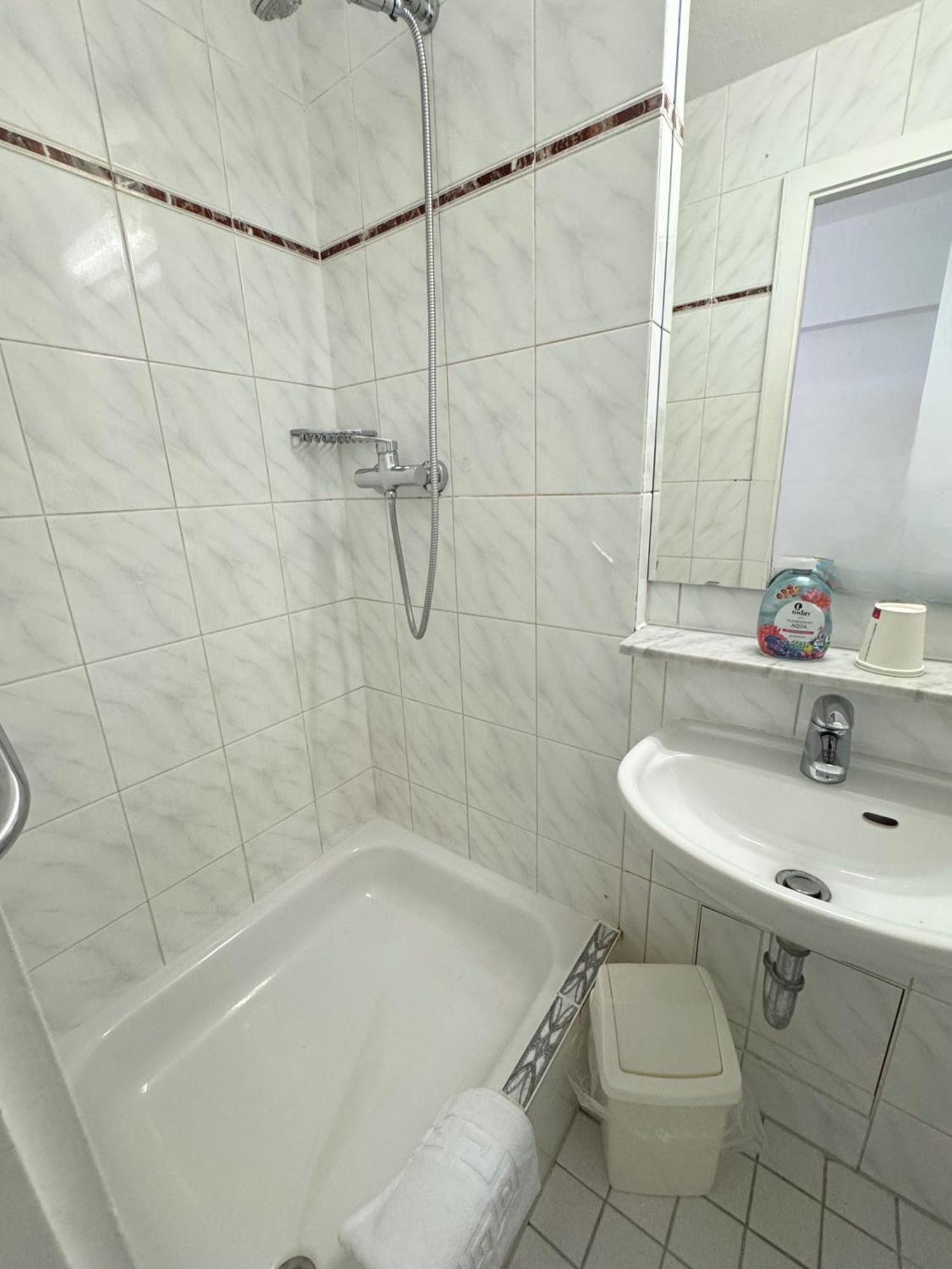 Hostel Heinzelmaennchen Köln Kültér fotó